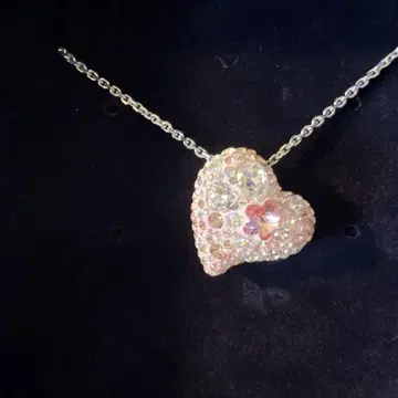 SWAROVSKI 하트형 크리스탈 목걸이