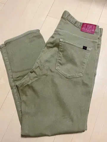 EDWIN 카키 치노 팬츠