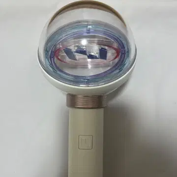 INI 응원봉