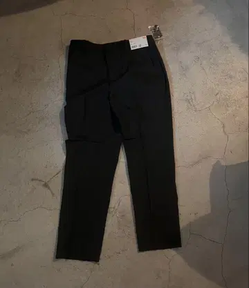 유니클로 스트레치 앵클 팬츠 66cm