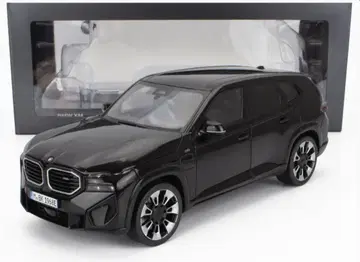 BMW XM G09 미니카 Minichamps 미니차암프스 1/18