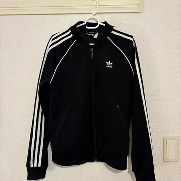 adidas 블랙 저지 사이즈 10