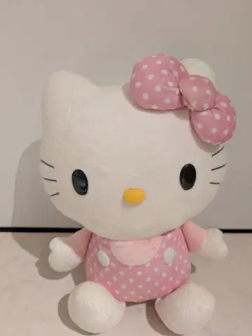 헬로키티 봉제 인형 M 사이즈