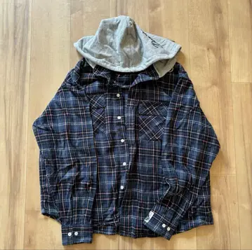 XLARGE 체크 무늬 후드 부착 셔츠 M