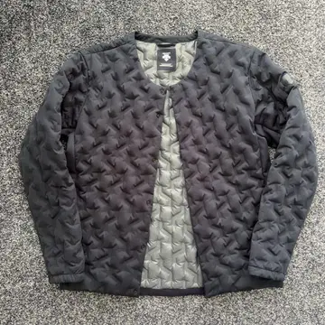 데상트 다운 자켓 WILLED DOWN JACKET 네이비 L