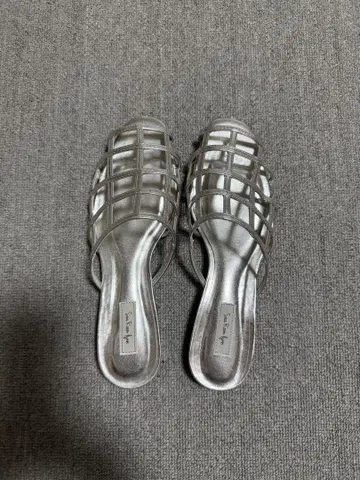 샌들