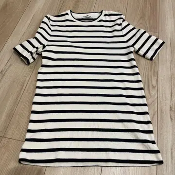 JIL SANDER+ 스트라이프 T셔츠 크루넥 T셔츠