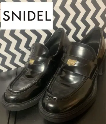SNIDEL 스나이델 힐 로퍼
