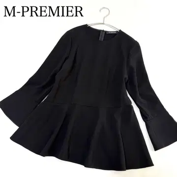새상품급 엠프리미어 페플럼 티셔츠 ( M ) 블랙 벨 슬리브 스트레치