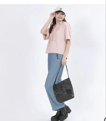 마리콴트 마리쿠아 토트 원핸들 메탈릭
