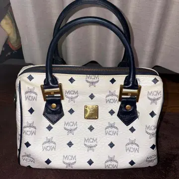 [ MCM ] 로고 프린트 핸드백 화이트