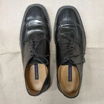 수트 컴퍼니 블랙 가죽 신발