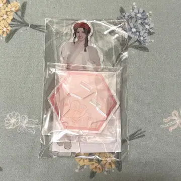 ME:I COCORO 아크릴 스탠드 캔뱃지 홀더 응원봉 커버 묶음 판매
