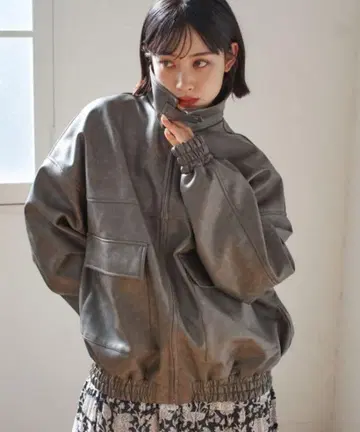 새상품급 RMAF 가죽 자켓 그레이