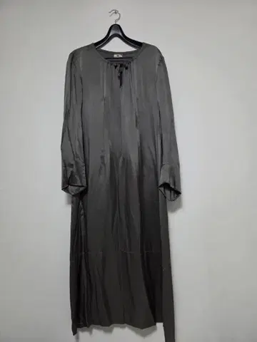 [ 새상품급 ] DRIES VAN NOTEN 원피스 ( 사이즈 38 )