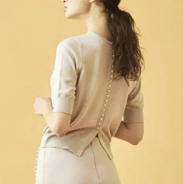 ballsey 투모로우랜드 백 펄 버튼 2way 풀오버