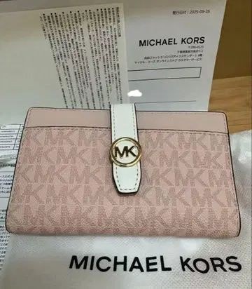 MICHAEL KORS 이단 접이식 지갑 핑크 새상품