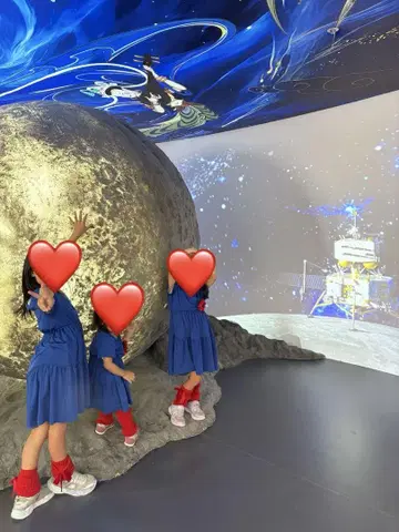 세 자매 시밀러 룩 오사카 만박 미야쿠미야쿠 코스튬 코스프레