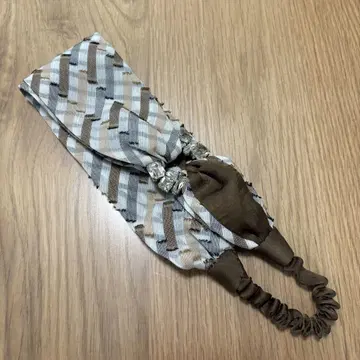 컴플렉스 비즈 반짝이는 비쥬가 달린 터번
