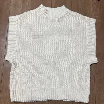 니트 베스트 가을/겨울 화이트