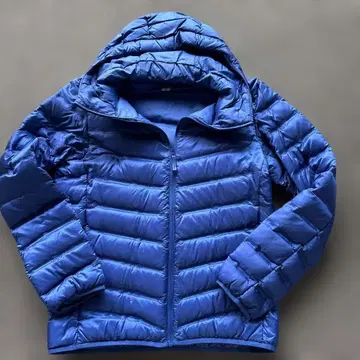 UNIQLO 울트라 라이트 다운 블루 S