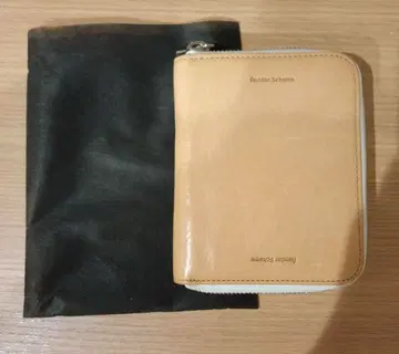 hender scheme patent square zip purse