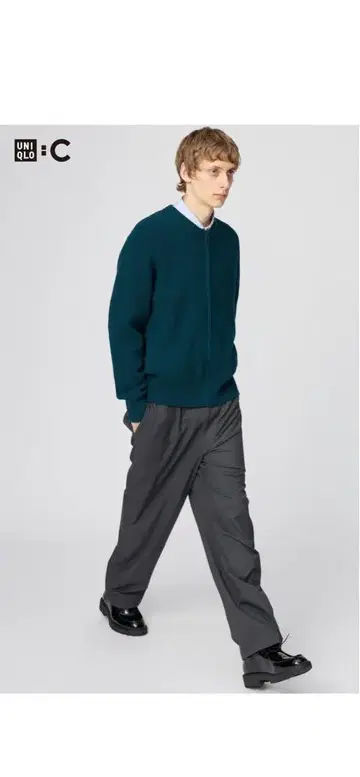 UNIQLO C 이지 와이드 테이퍼드 팬츠