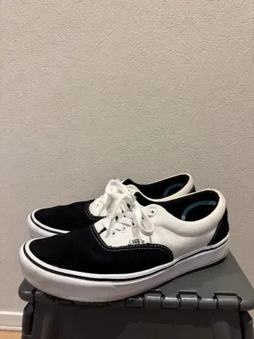 VANS COMFYCUSH ERA 27.5cm
