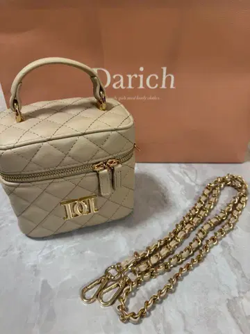 새상품 베이지 퀼팅 숄더백