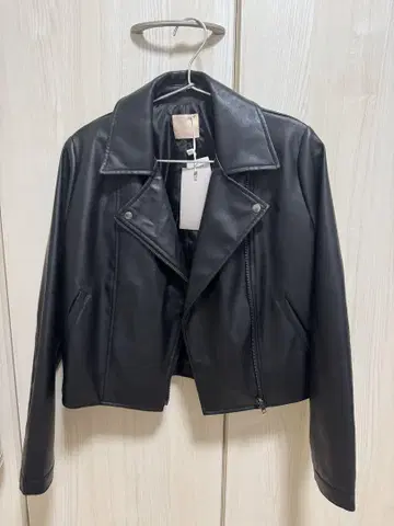 RESEXXY 블랙 라이더 자켓 M 사이즈