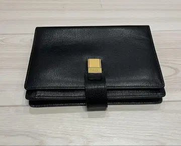 블랙 가죽 클러치백