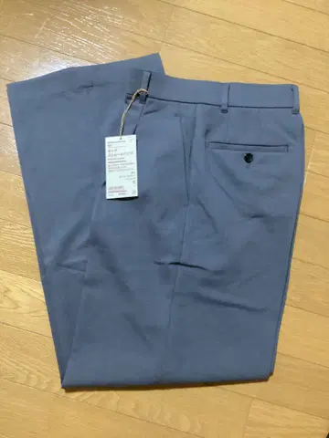 [ 미사용 새상품 ] MUJI 턱 스트레이트 팬츠 S 차콜 그레이