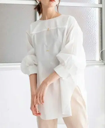 IENA 볼륨 슬리브 블라우스 화이트 긴팔