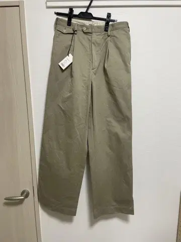 25SS WASHED FINX CHINO ONE-TUCK PANTS