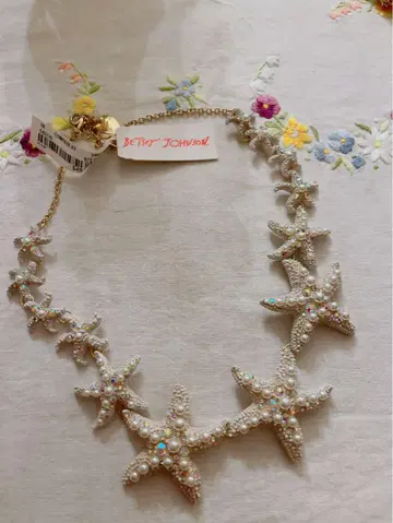 Betsey Johnson 불가사리 목걸이