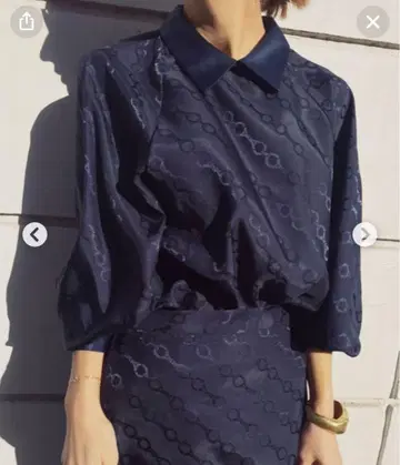 AMERI UNDRESSED HORSE BIT BLOUSE