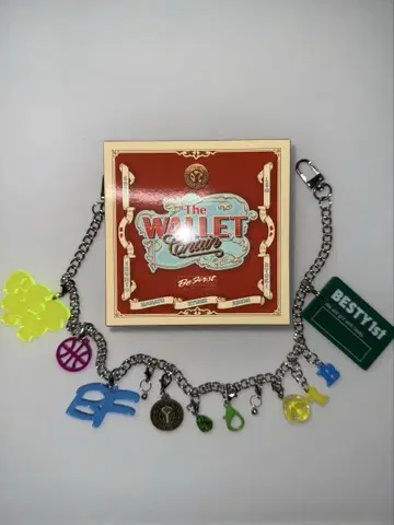 BE:FIRST 월렛 체인