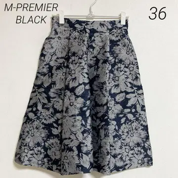 0544 M-PREMIER BLACK 엠프리미어 블랙 플레어 스커트