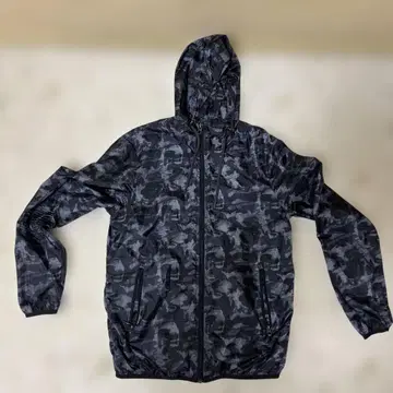 ZARA 카모 패턴 나일론 자켓 (다크 그레이)