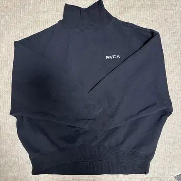 RVCA 네이비 하이넥 트레이닝복