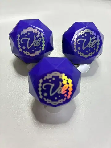트위스테 빌 브레이징 주얼 링 라이트