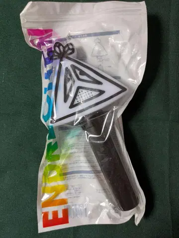 ENDRECHERI 응원봉 삼각형 디자인