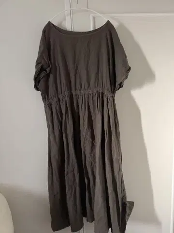 Nest Robe 린넨 100% 반팔 롱 원피스 그레이