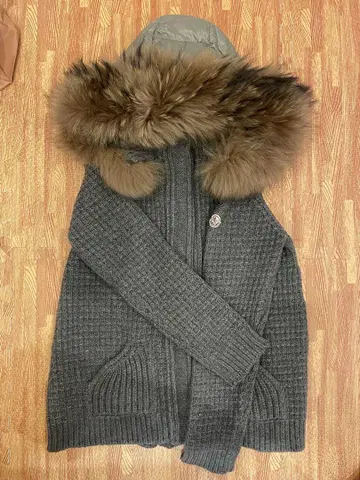 MONCLER 그레이 니트 가디건 M