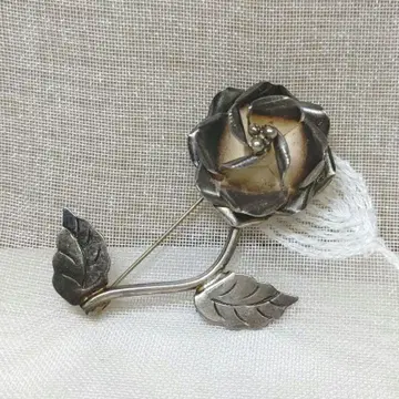 빈티지 장미 브로치 멕시코