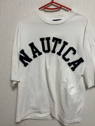 NAUTICA 로고 반팔 티셔츠 화이트