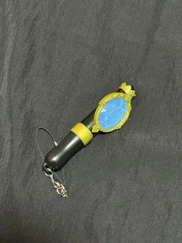 트위스테 블레이징 주얼 매지컬 응원봉 이그니하이드