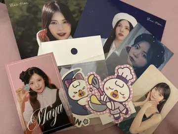NiziU MAYA 마야 스티커 트레이딩 카드