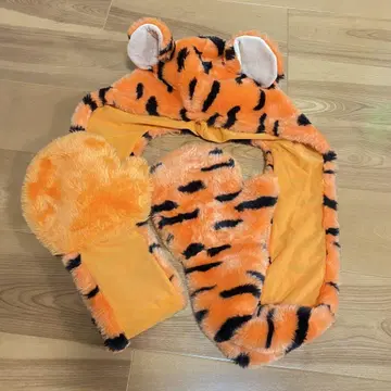 티거 팬캡 머플러