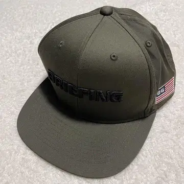 BRIEFING 브리핑 캡